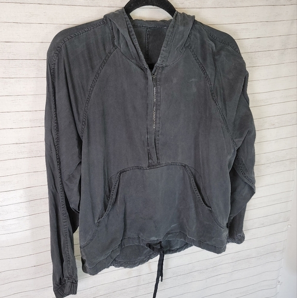 LULULEMON GRAY PULLOVER HALF ZIP HOODIE, sz SMALL - Picture 2 of 6